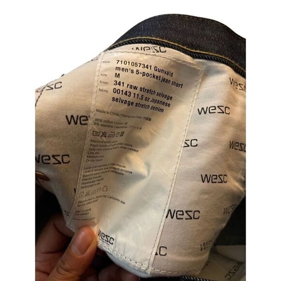 WeSc GUNVALD DARK DENIM SHORT - Picture 3 of 4